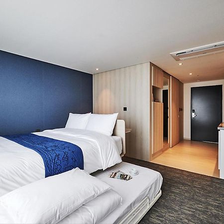 Jeju Pureun Hotel Σεογκουίπο Εξωτερικό φωτογραφία