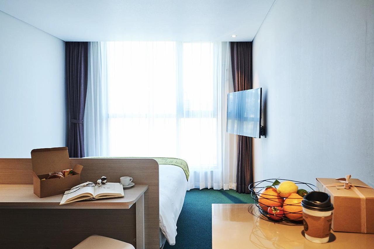 Jeju Pureun Hotel Σεογκουίπο Εξωτερικό φωτογραφία