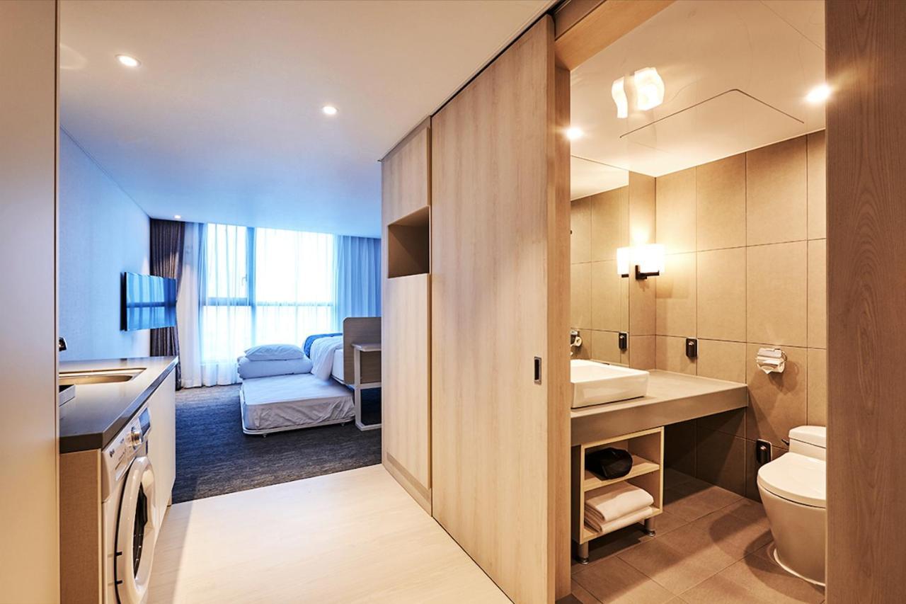 Jeju Pureun Hotel Σεογκουίπο Εξωτερικό φωτογραφία